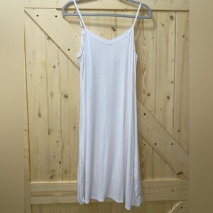 🔥🔥Adorable White Cotton Spaghetti Strap Mid-Length Dress